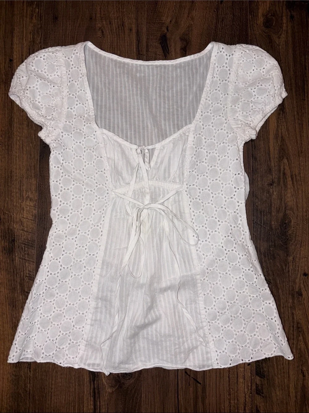 Banana Republic White Eyelet Lace Tie-Front Blouse